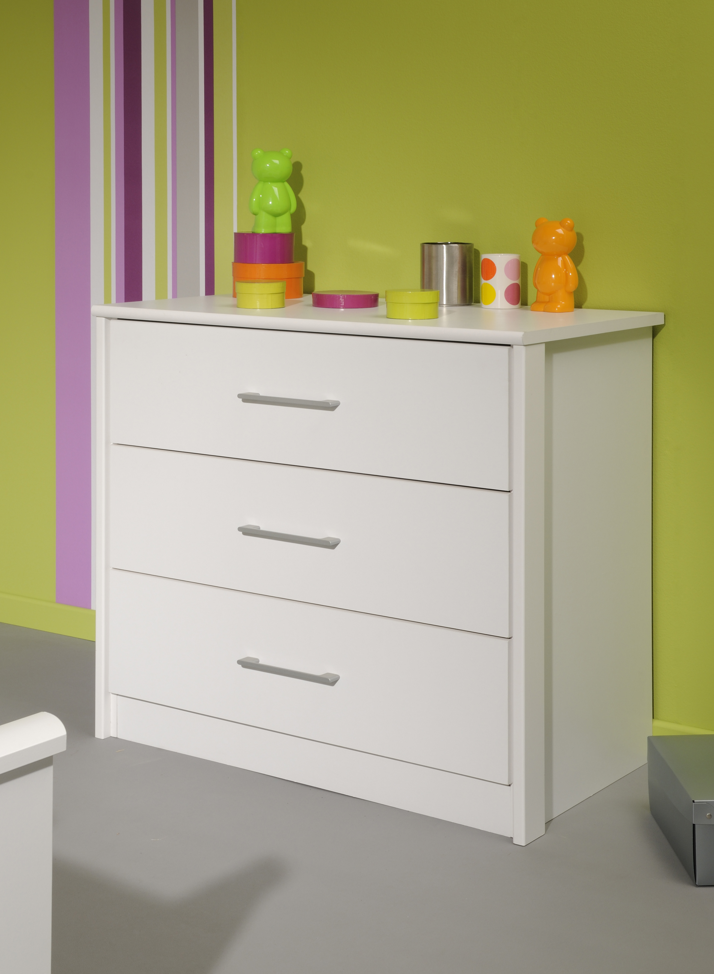Parisot Swan Chest Of Drawers