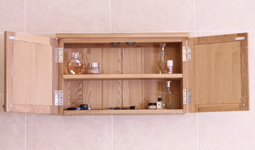 Baumhaus Mobel Oak Wall Mounted Bathroom Cabinet (Large)