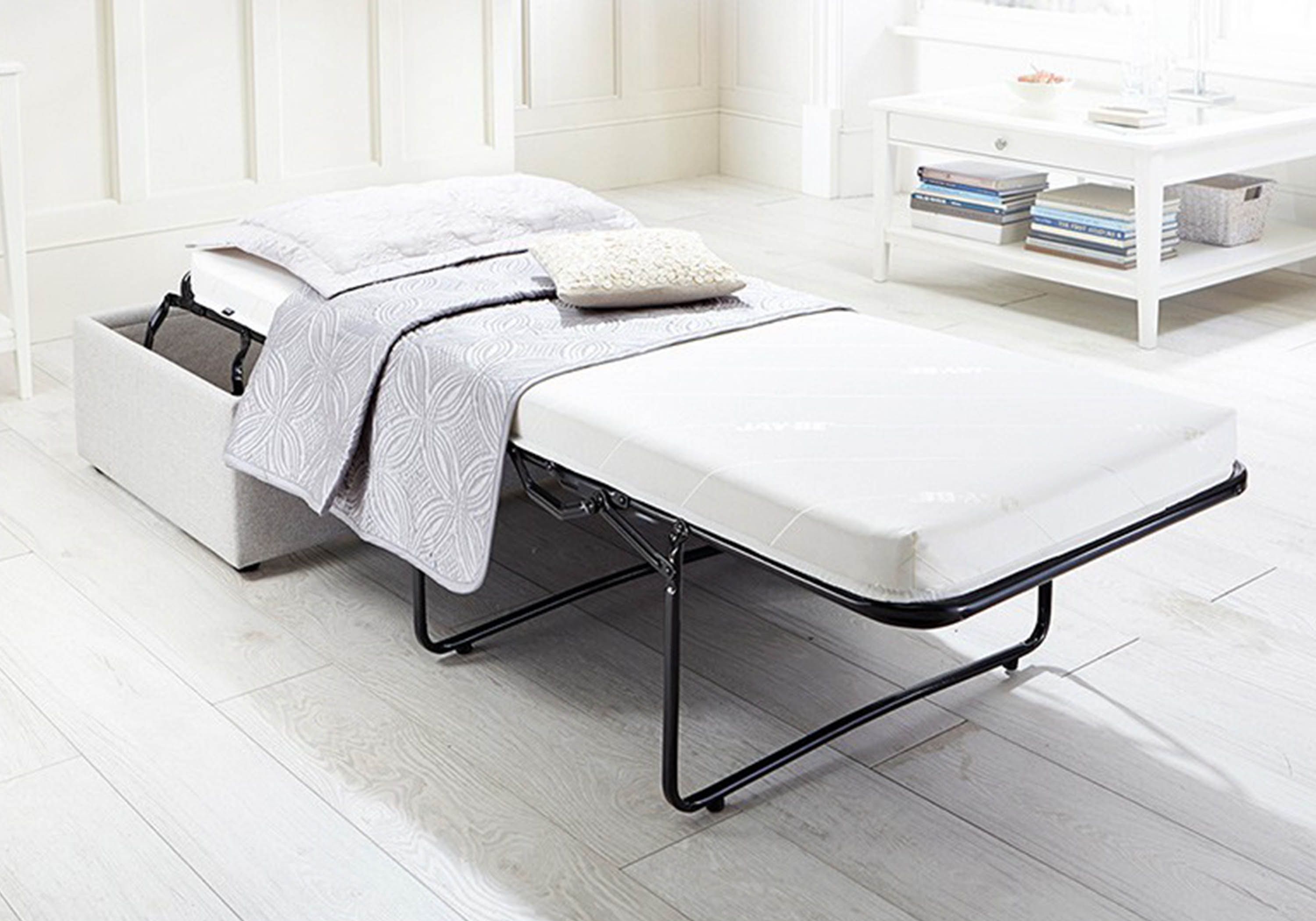 Footstool guest bed