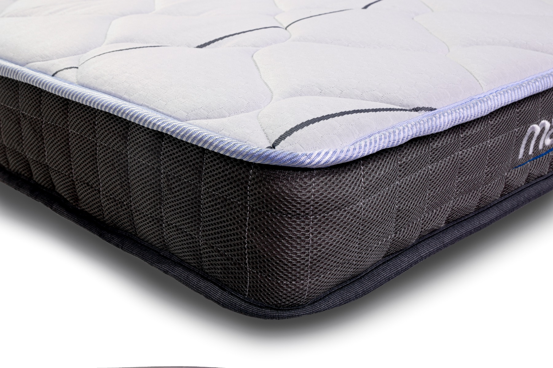 Maxitex Deluxe Pocket Sprung Mattress Small Double Continental