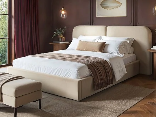 SOLACE+CO Lena velvet ottoman bed with pillow headboard